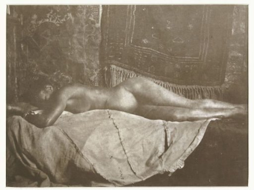 Reclining nude