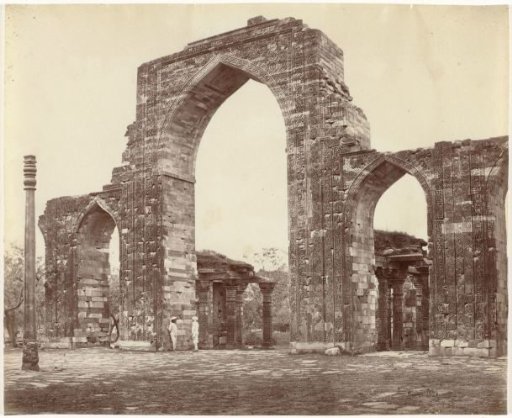 Arch of the Quwwat-ul-Islam Mosque in the Qutb Minar complex in Delhi, India