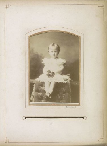 Portrait of Princess Wilhelmina as a toddler