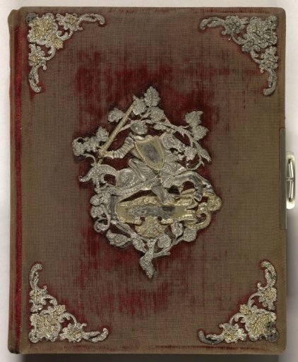 Photo album with music box with 40 photos of Queen Wilhelmina