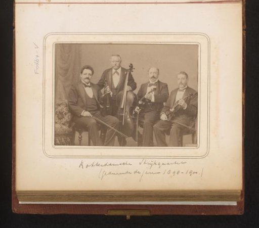 Group portrait of the Rotterdamsche String Quartet