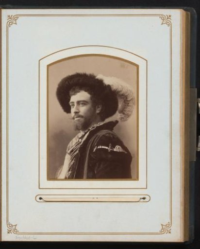 Portrait of an actor as Faust with a beret