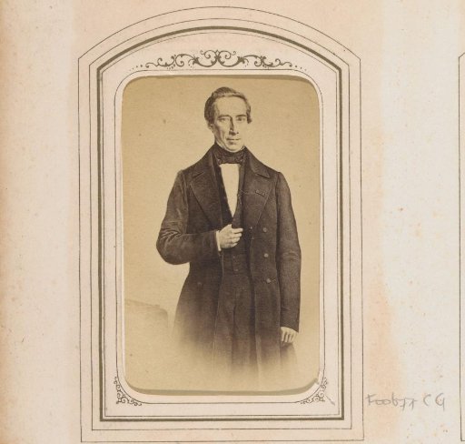 Photographic reproduction of a drawn portrait of Johan Rudolf Thorbecke