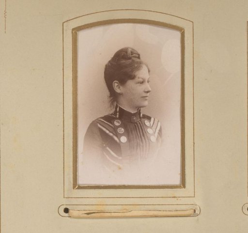 Portrait of a young woman