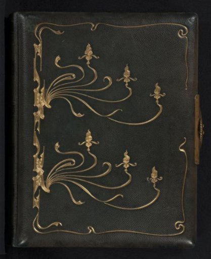 French photo album with 25 photographs