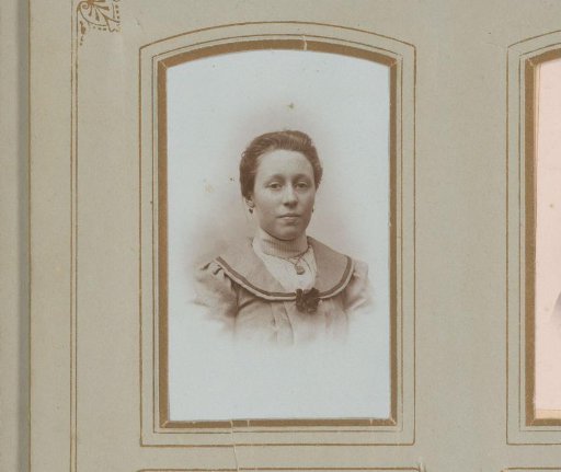Portrait of a young woman