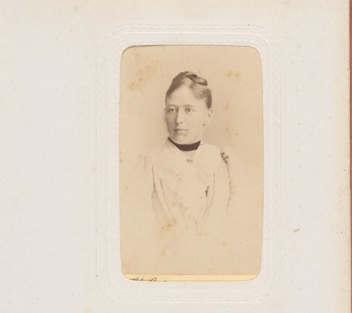 Portrait of a young woman