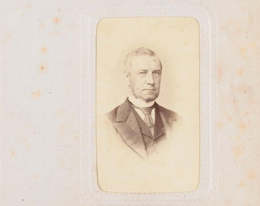 Portrait of a man, inscribed as W. Huijgens