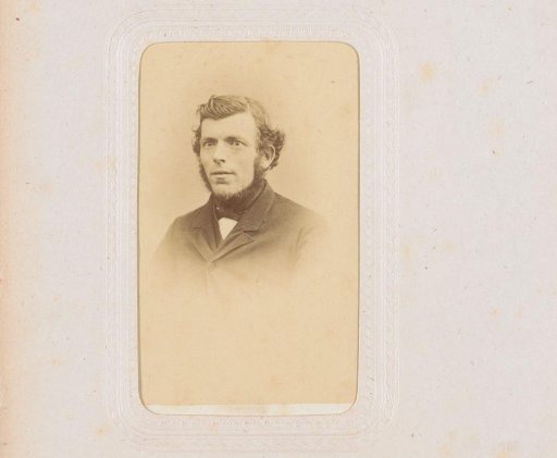 Portrait of a man, inscribed as Snoek