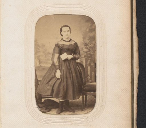 Portrait of a young woman