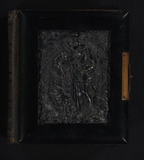 Photo album (empty)