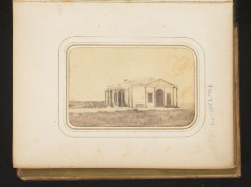 View of a building in the neoclassical style