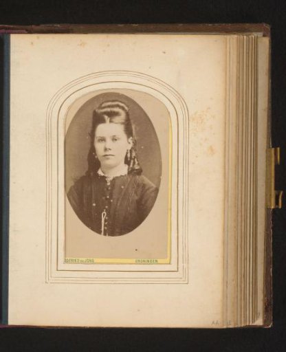 Portrait of a young woman