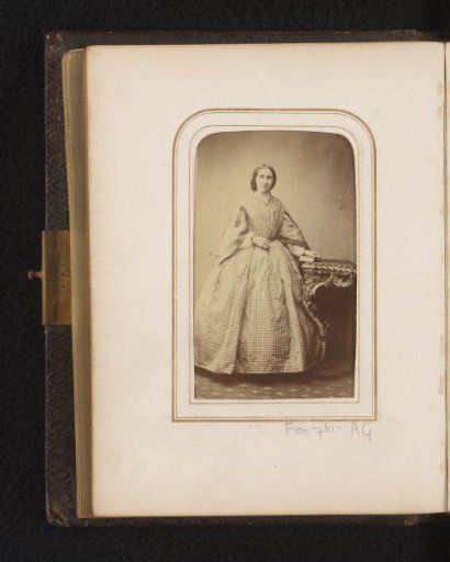 Portrait of a standing woman