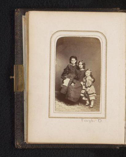Group portrait with three girls