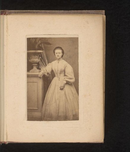 Portrait of a standing woman, inscribed as H. Egeling