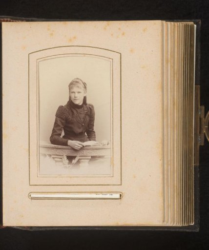 Portrait of a young woman
