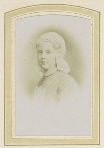 Photographic reproduction of a print of Queen Wilhelmina with a lace cap and a necklace