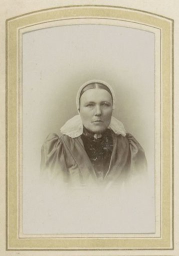 Portrait of a woman with a lace cap