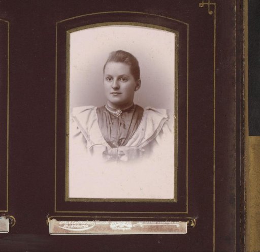 Portrait of a young woman