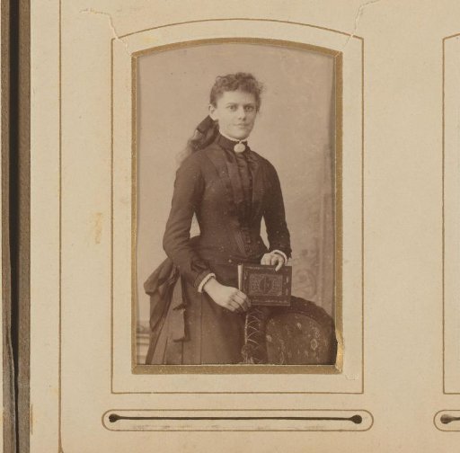 Portrait of a young woman