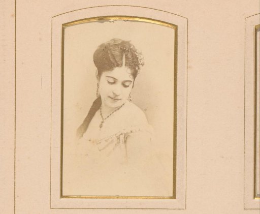 Portrait of a woman, probably an actress