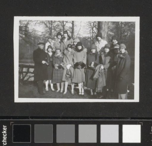 Group portrait of the pupils of the 22nd course of the Colonial School for Girls and Women in The Hague
