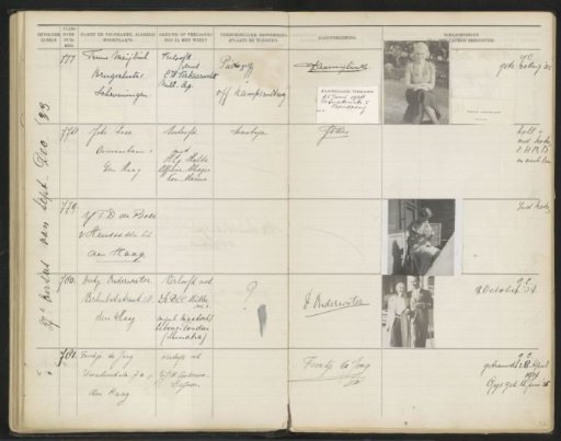 Leaf 52 from the Stamboek of the Pupils of the Colonial School for Girls and Women in The Hague, Part II (1930-1949)
