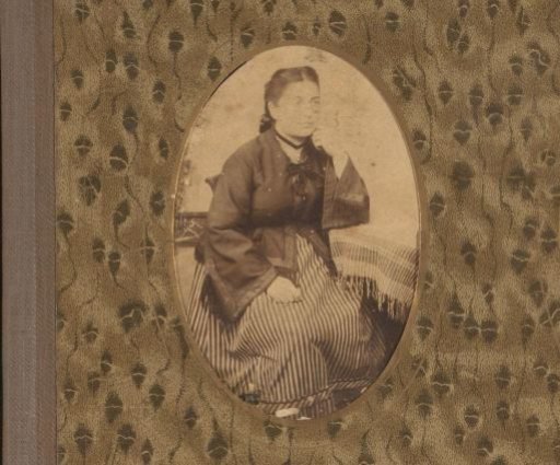 Portrait of a sitting woman