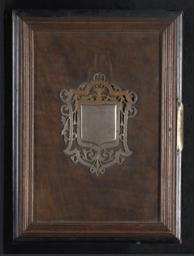 Photo album with 28 portraits made in France and Indochina
