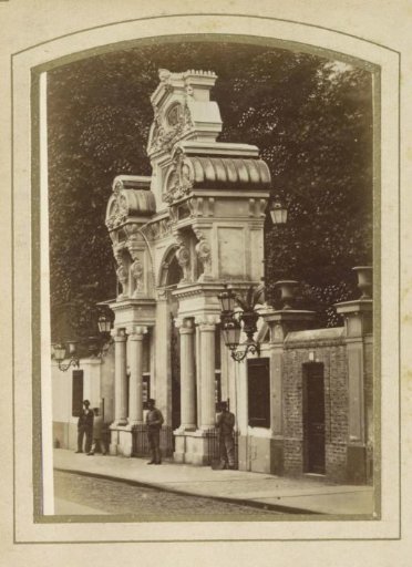 Entrance to the dance venue Jardin Mabille in Paris
