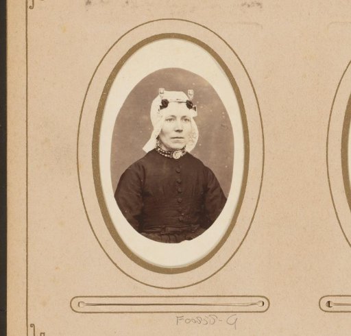 Portrait of a woman with a cap resembling a Frisian cap