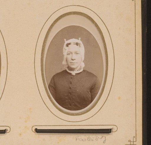 Portrait of a woman with a cap resembling a Frisian cap