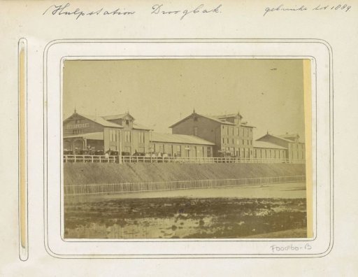 Exterior of the Westerdok auxiliary station on the Droogbak