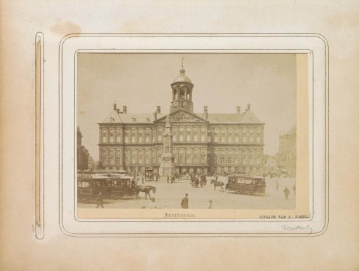 Royal Palace on the Dam with 'Naatje' in front of it and horse trams with advertisements for Van Houten's Cacao