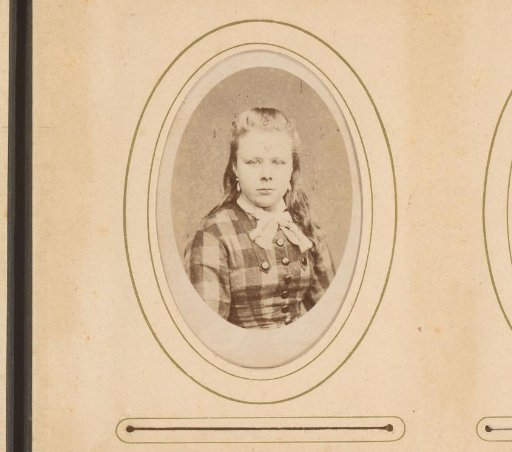 Portrait of a young woman