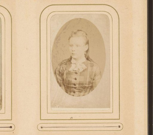 Portrait of a young woman
