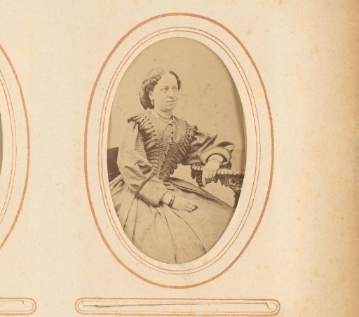Portrait of a seated woman, possibly Amanda Hedberg