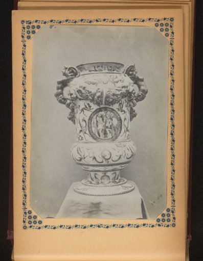 Vase painted with figures and mythological animals