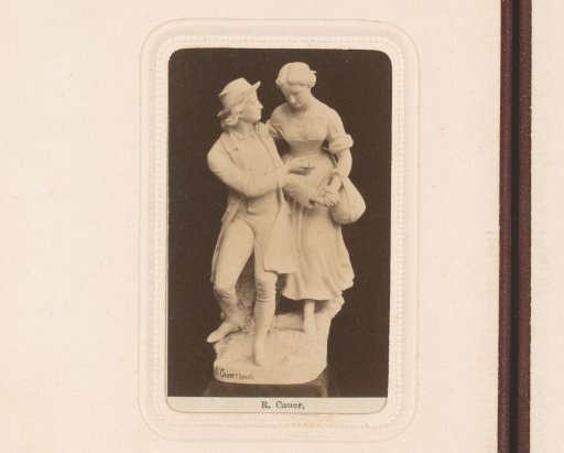 Sculpture Hermann and Dorothea by Robert Cauer