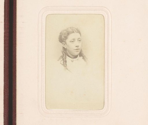 Portrait of a woman with ringlets