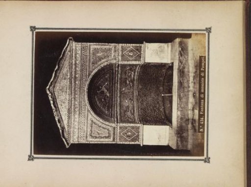 Fountain with mosaics in Pompeii