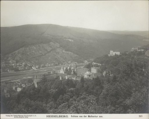 Schloss Heidelberg seen from the Molkenkur