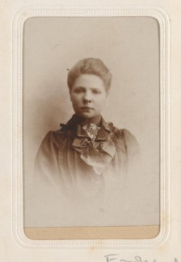 Portrait of a young woman