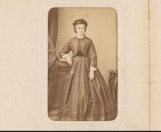 Portrait of a young woman