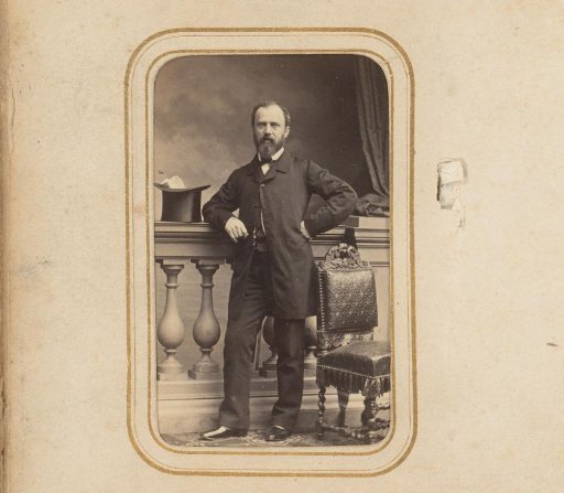 Portrait of a bearded man