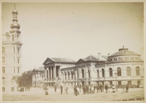 View of the Aquarium building of the Artis zoo on the Plantage Middenlaan