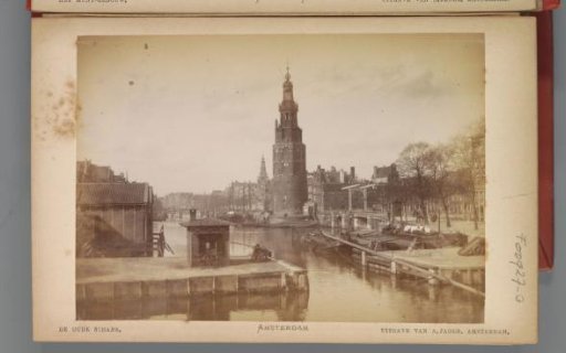 View of the Oude Schans and the Montelbaanstoren with the Kikkerbilsluis in the foreground