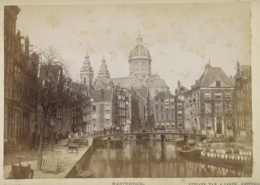 Oudezijds Voorburgwal viewed towards the Oudezijds Kolk and the St. Nicolaaskerk in Amsterdam