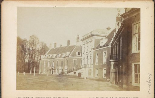 View of the front of the Palace Huis ten Bosch in The Hague
